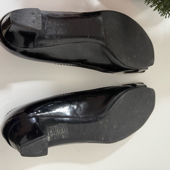 Dior Black Patent Leather Flats - Picture 5 of 7
